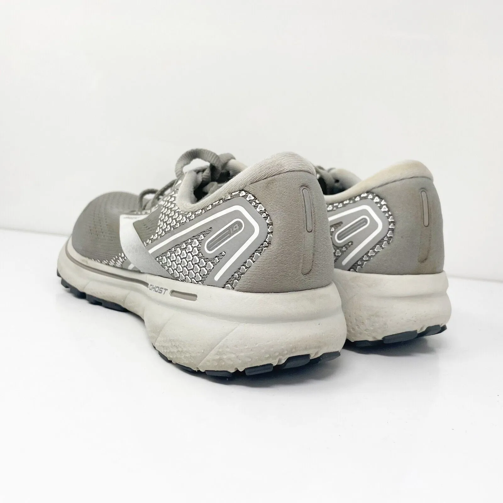 Brooks Womens Ghost 14 1203561B089 Gray Running Shoes Sneakers Size 6 B