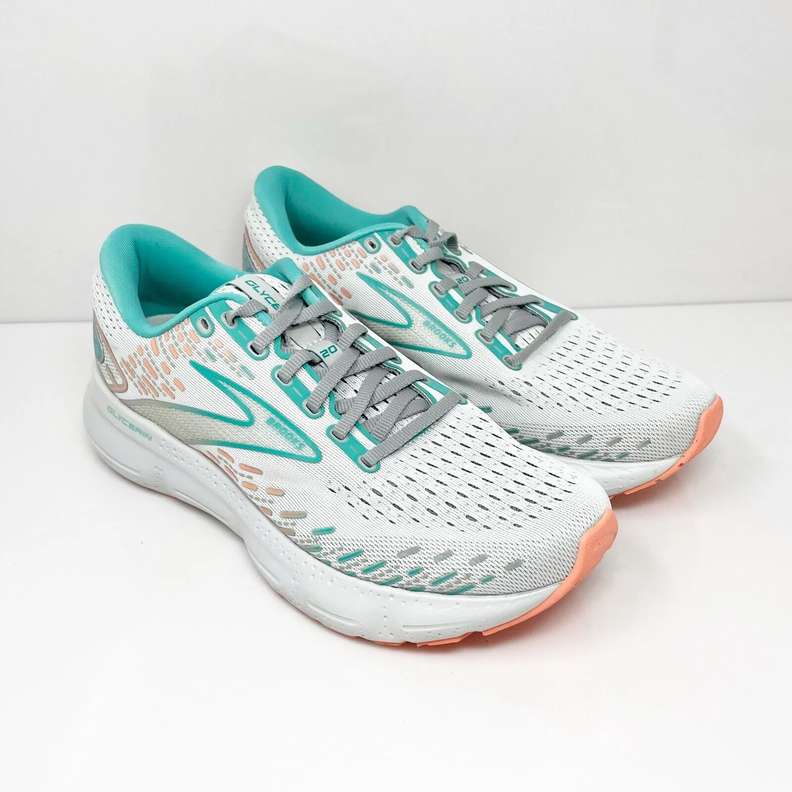 Brooks Womens Glycerin 20 1203691D061 Gray Running Shoes Sneakers Size 8.5 D