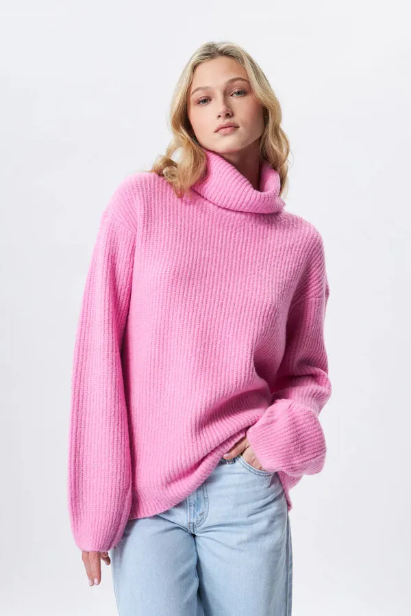 John & Jenn Kingston Pullover