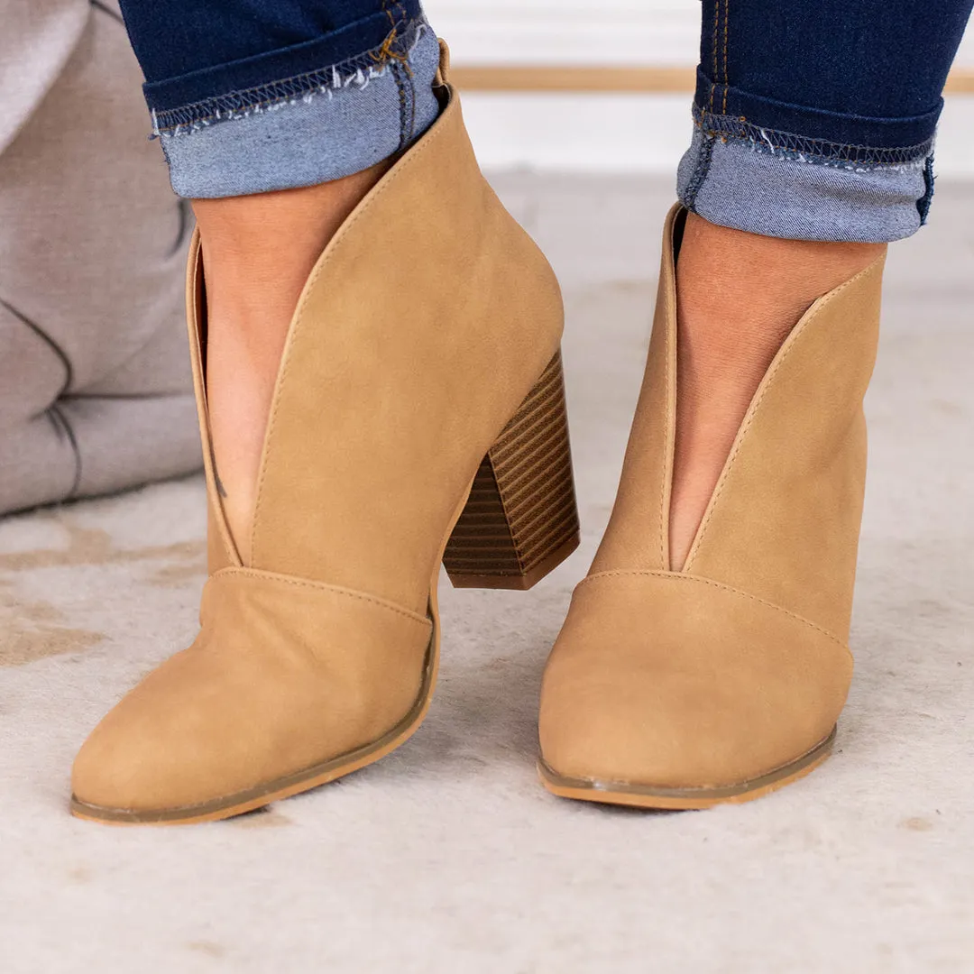 Keep On Walkin' Booties, Wheat