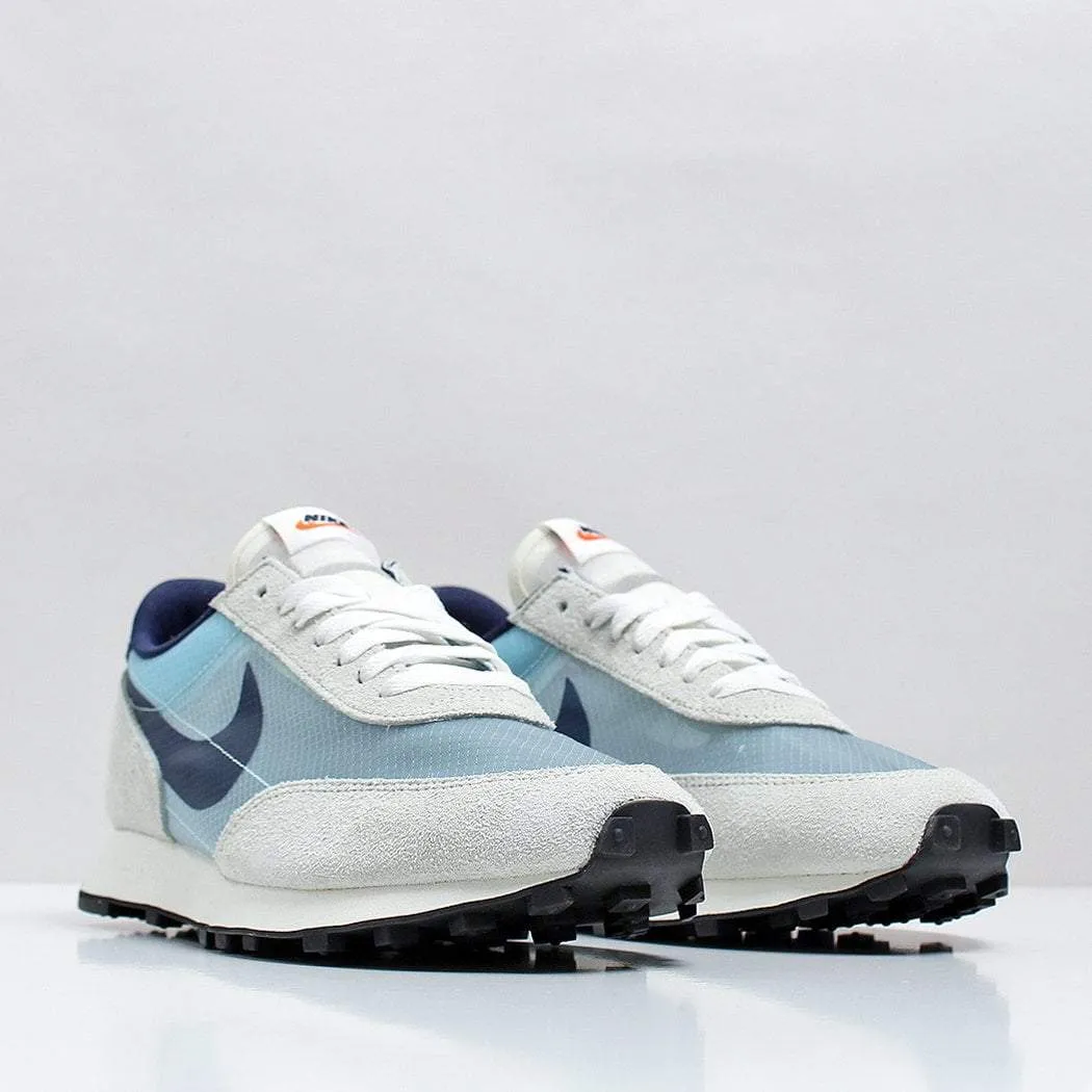 Nike DayBreak SP Shoes