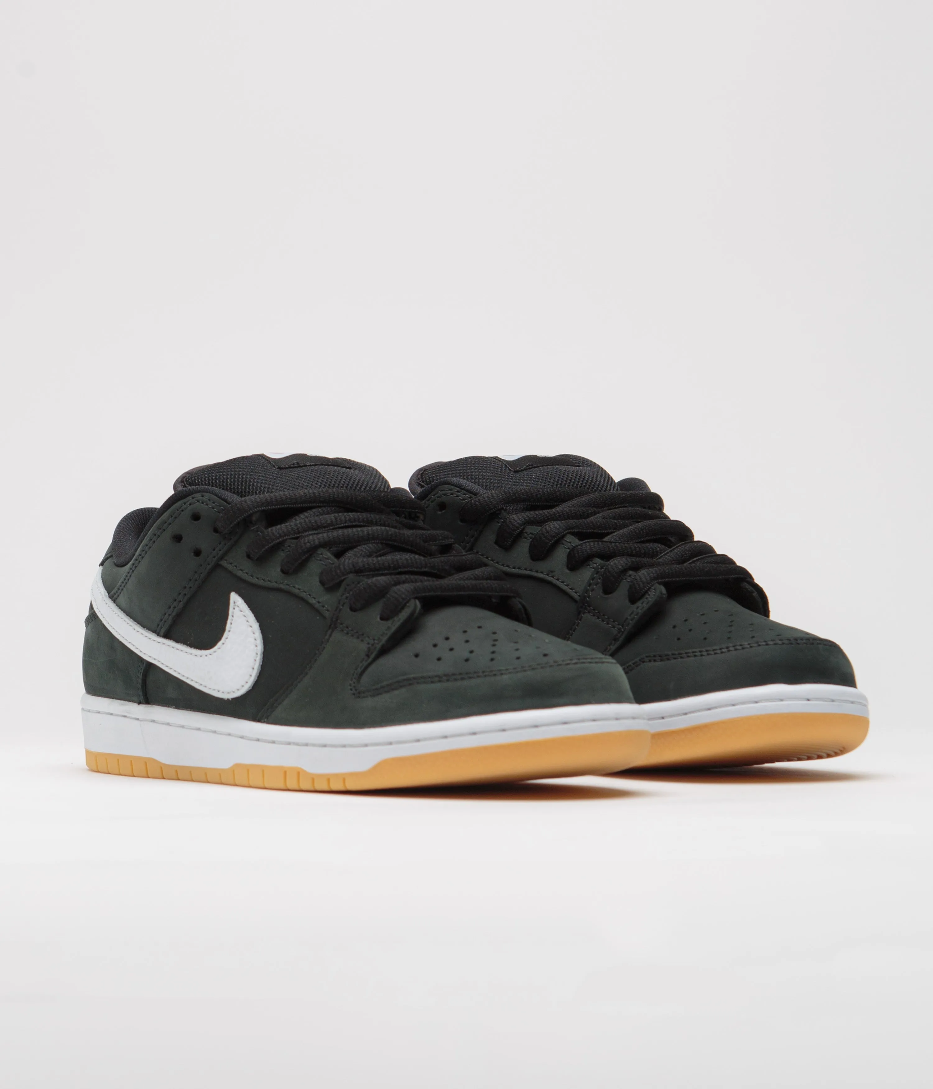 Nike SB Dunk Low Pro Shoes - Black / White - Black - Gum Light Brown