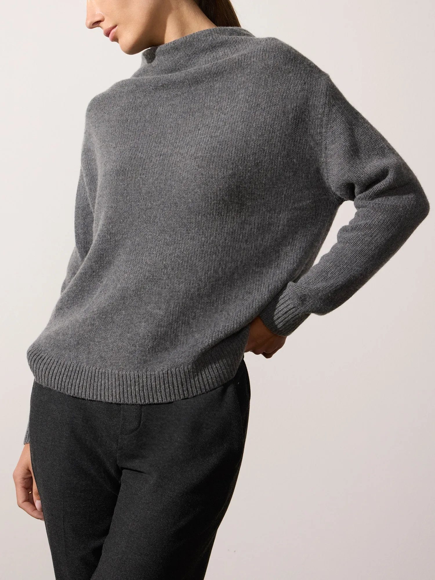 Theo Pullover Sweater