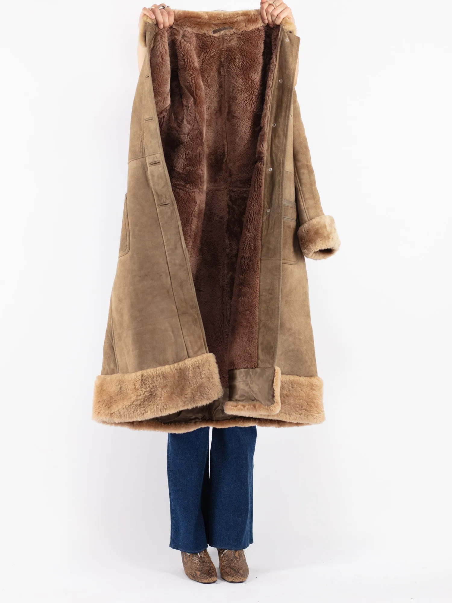 Vintage 70's Women Sheepskin Coat in Beige