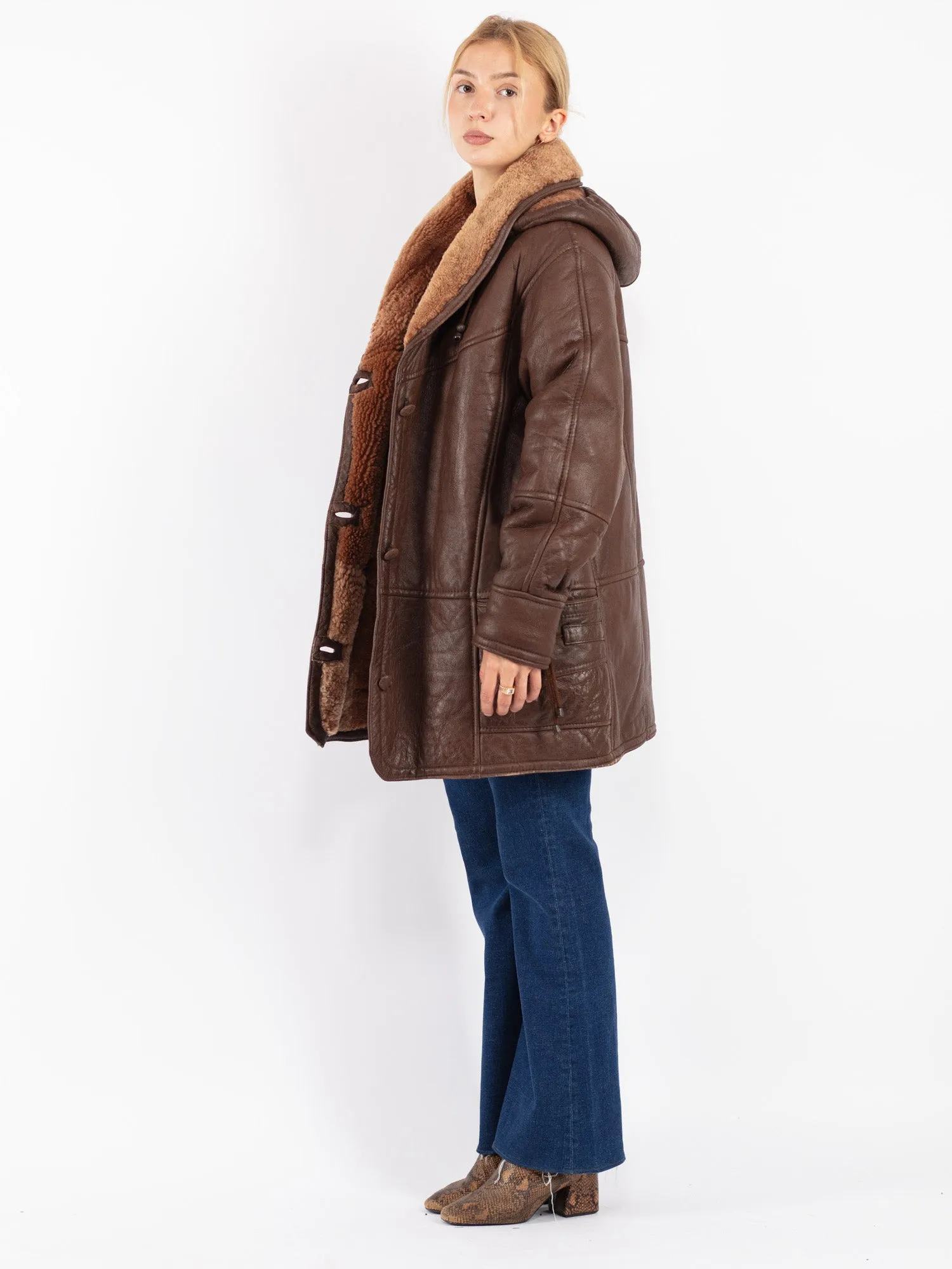 Vintage 80's Women Hooded Sheepskin Coat in Brown