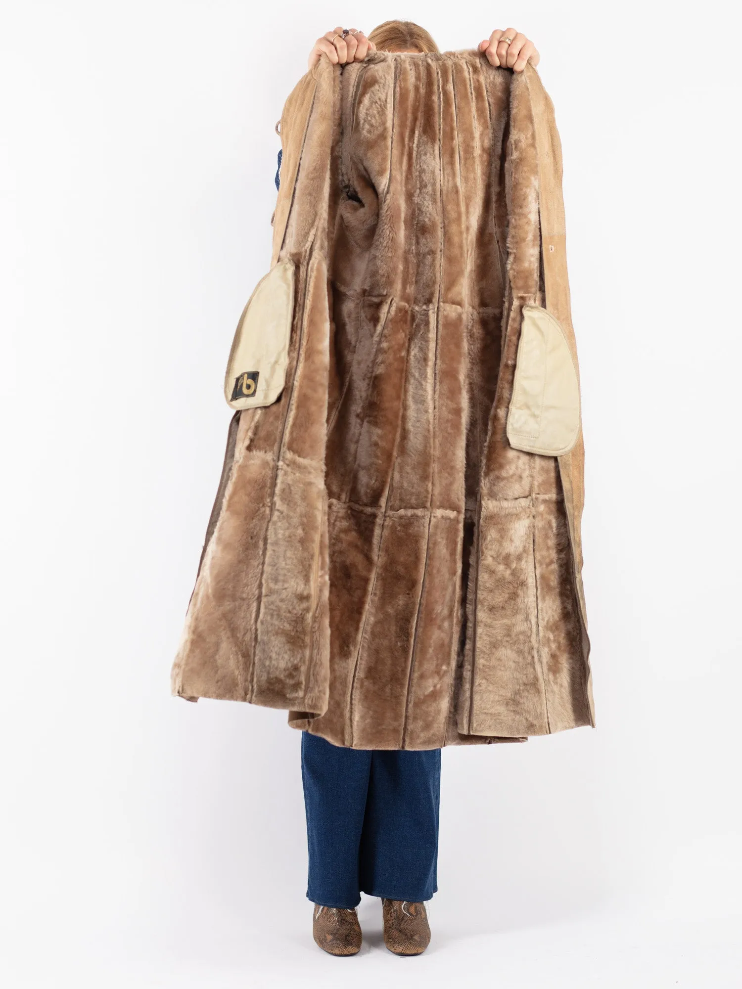 Vintage 80's Women Hooded Sheepskin Long Coat in Beige