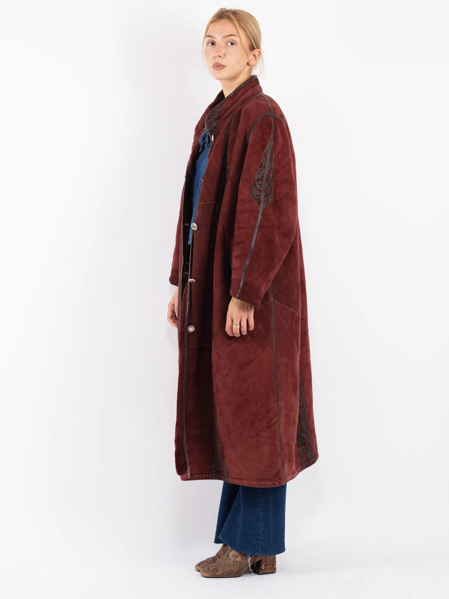 Vintage 80's Women Sheepskin Coat in Burgundy Red