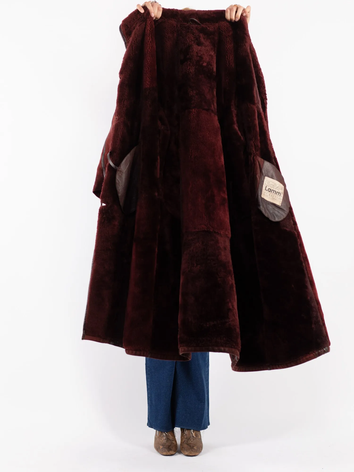 Vintage 80's Women Sheepskin Coat in Burgundy Red