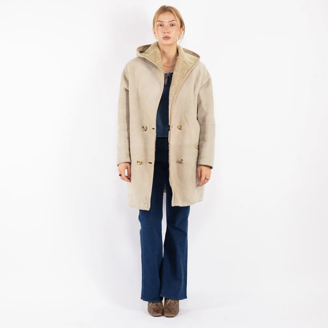 Vintage 90's Women Hooded Sheepskin Coat in Beige