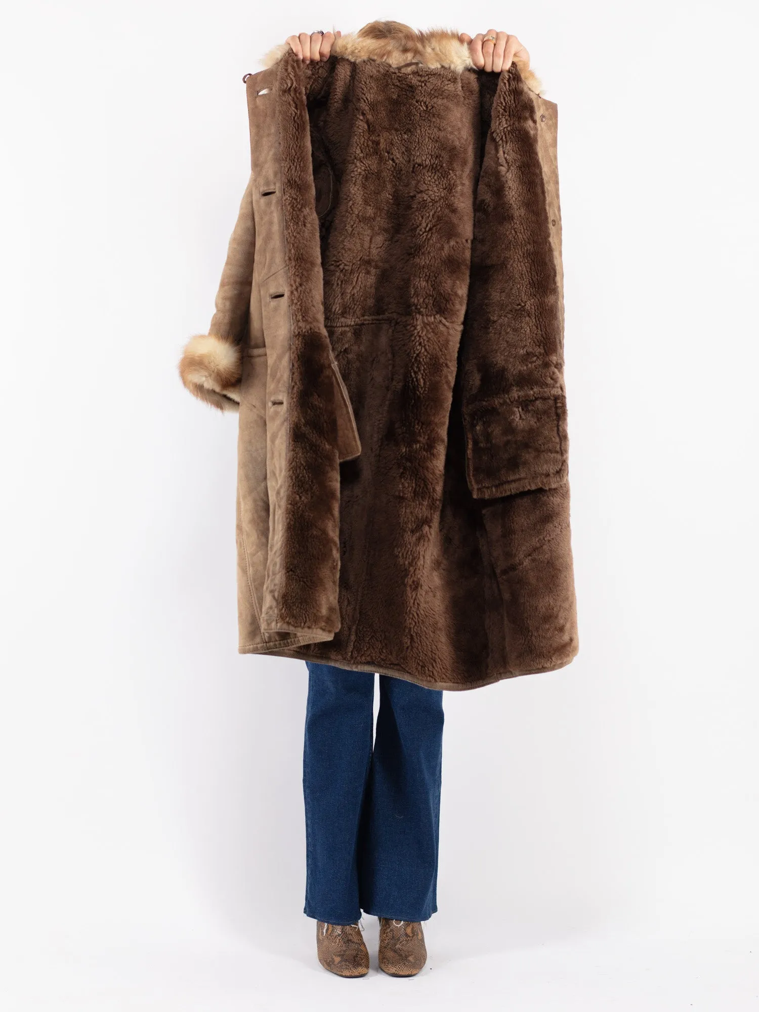 Vintage 90's Women Sheepskin Coat in Beige